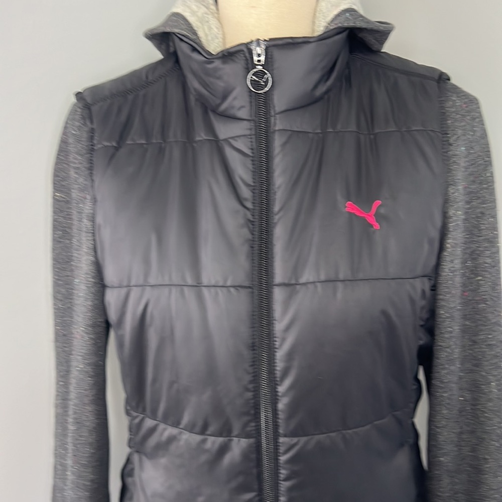 PUMA | Lightweight Jacket - Picture 2 of 11